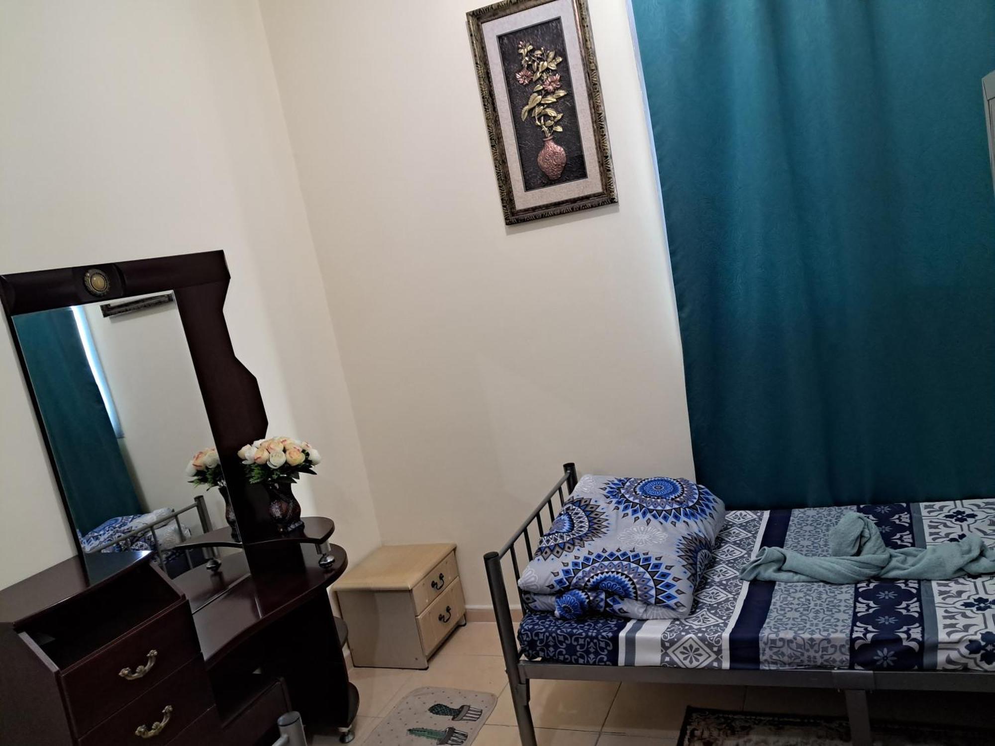 Top House Hostel Abou Dabi Extérieur photo